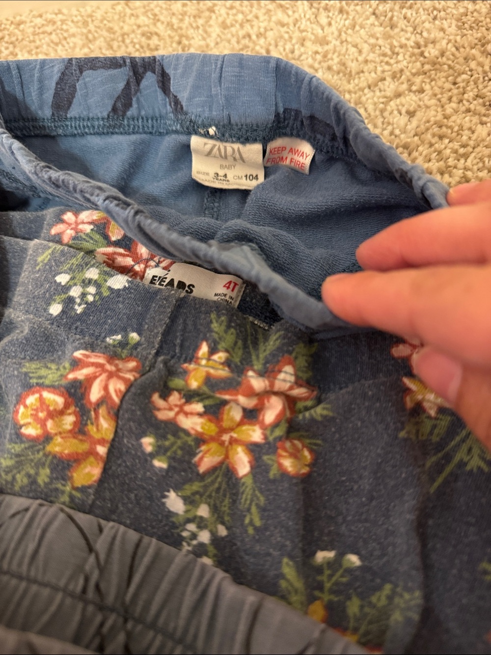 Pants bundle - Picture 6 of 7